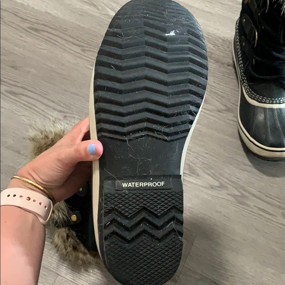 Sorel winter boots - Picture 3 of 5
